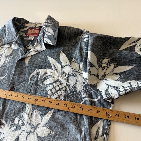 RJC Hawaiian Scratched Charcoal Gray Pineapple Hawaiian Print Button Shirt 2XL - Picture 5 of 6